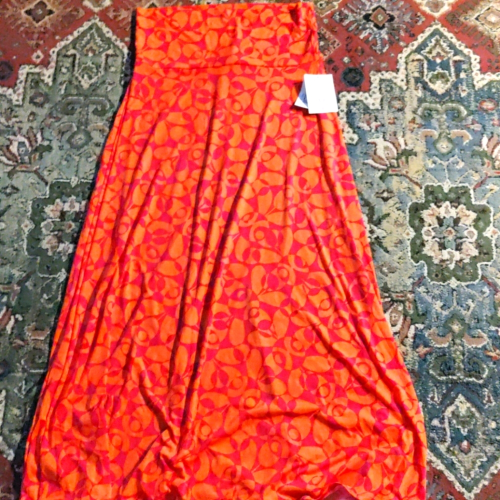 Medium LulaRoe Maxi Skirt